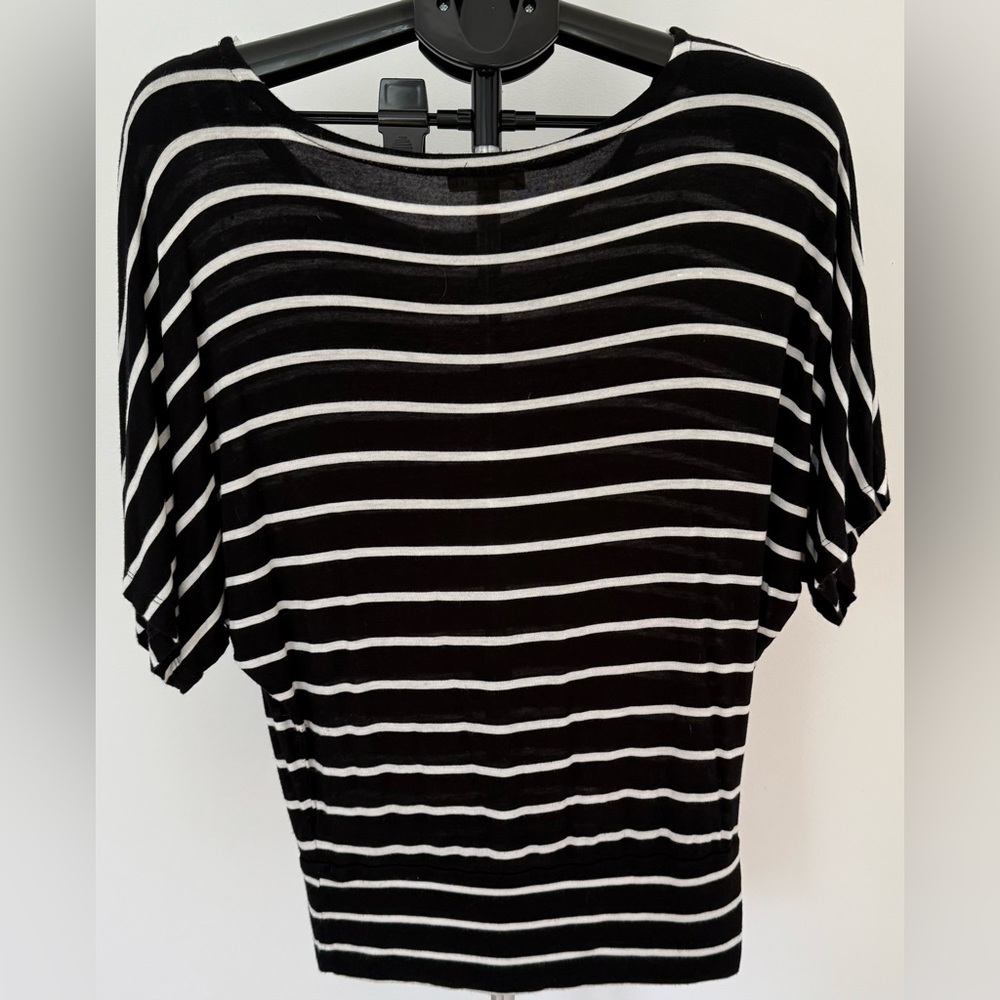 Zenana Outfitters Black & White Striped Batwing Tee | Size Small | Relaxed Fit - Picture 2 of 3